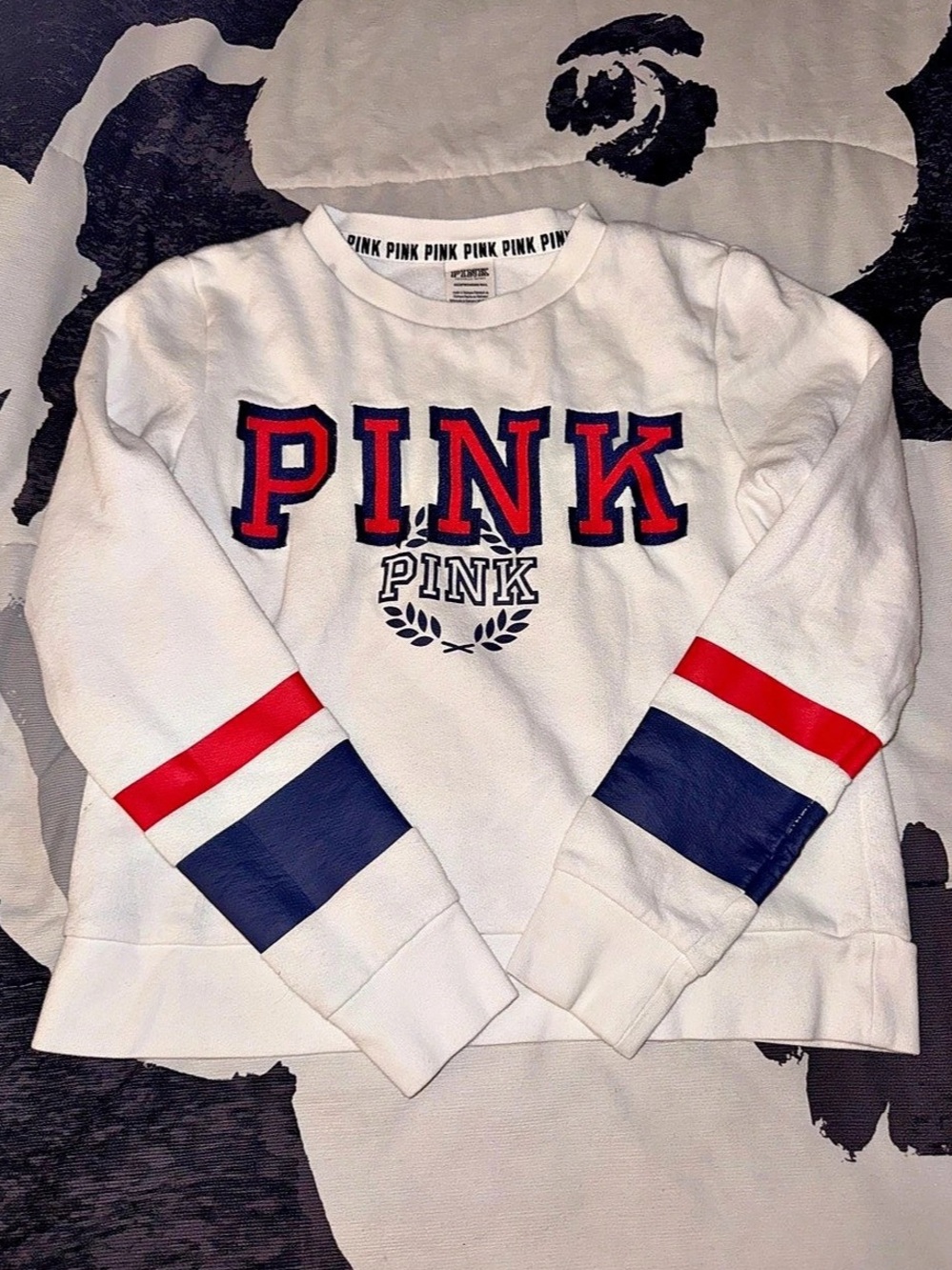 PINK Color Block Long Sleeve in White & Red Size XS